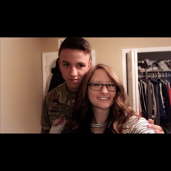 Meet your Posher, Lexi - Picture 2 of 2